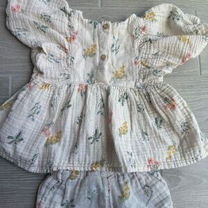 H&M 18 Months 2-Piece Muslin Floral Set